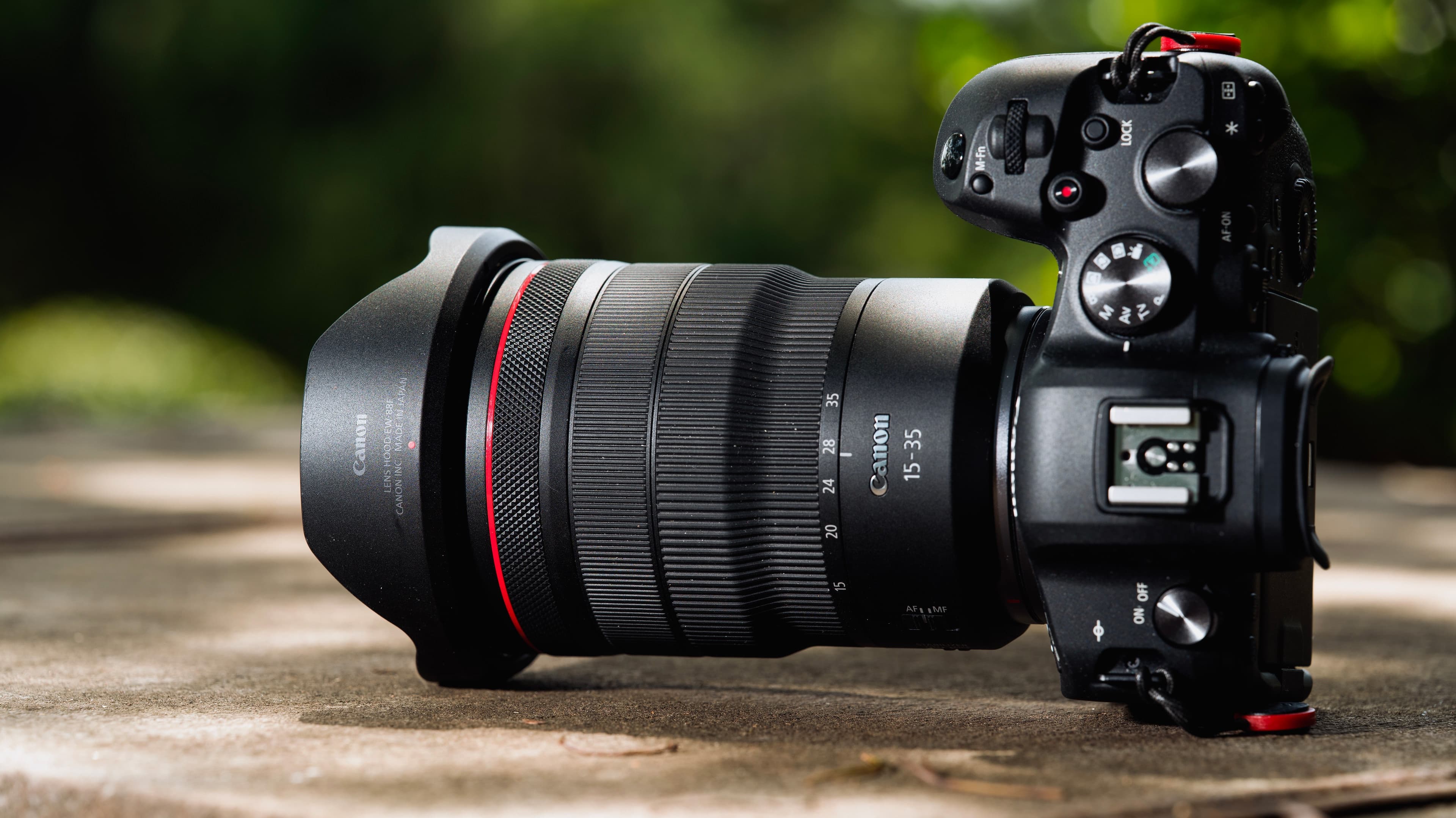 Canon RF 15-35mm f/2.8L IS USM Review: A New Benchmark for Canon RF Wide-Angle Photography